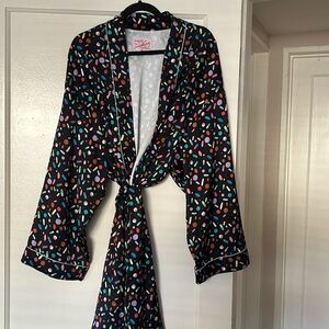 Tuesday of California Sick Day Robe 3x Excellent Condition